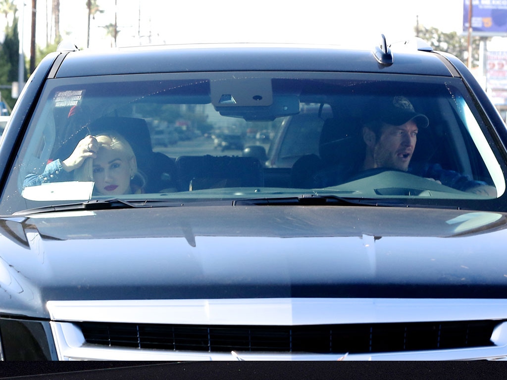 Where Did Gwen Stefani and Blake Shelton Jet Off to This Weekend? - E